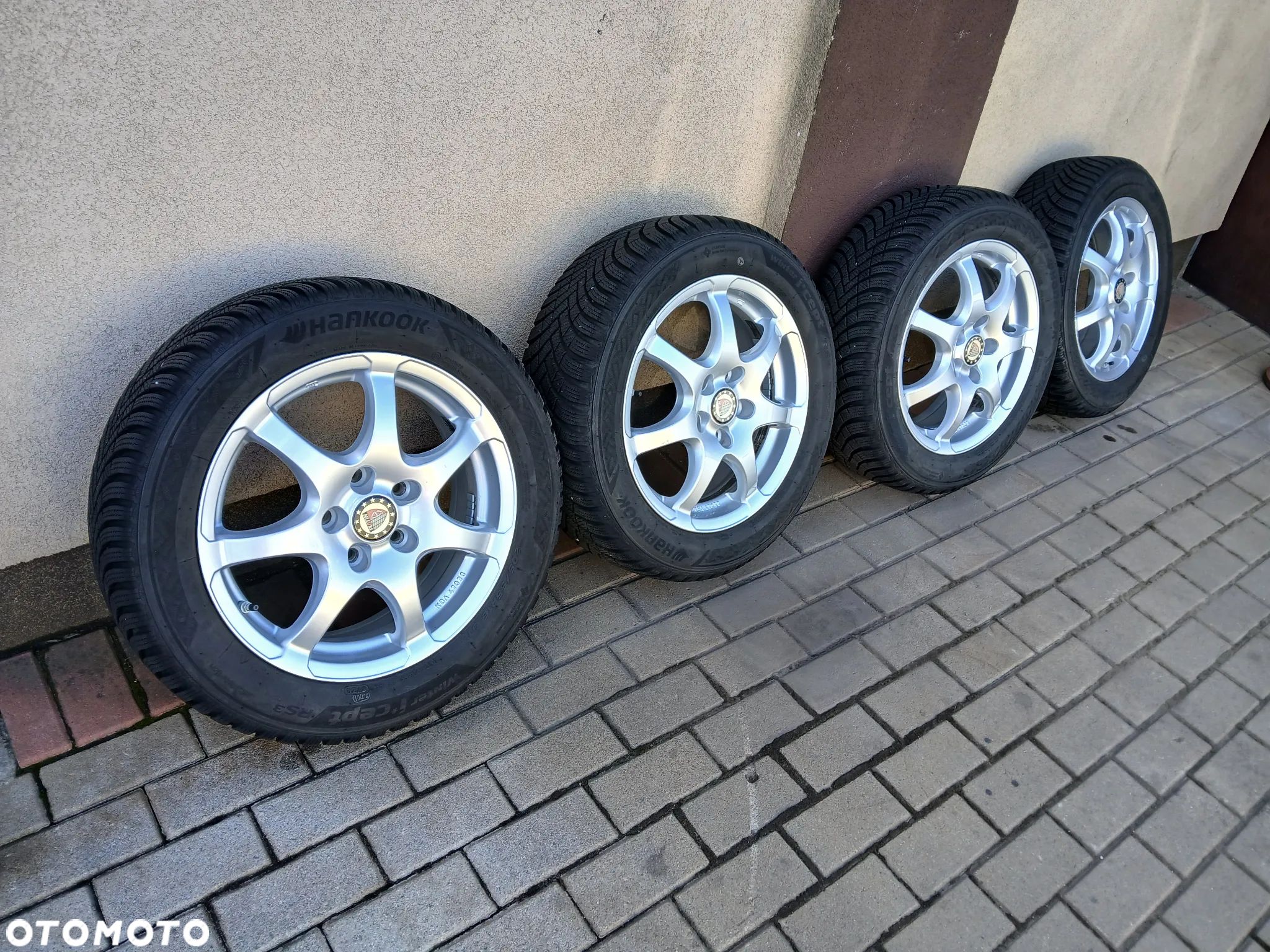 felgi koła honda, kia, hyundai 5x114,3 r16 et45 igły  hankook 205/55 8mm (3723) - 1
