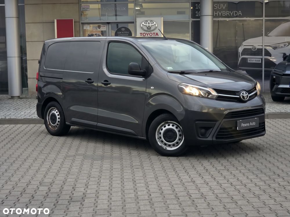 Toyota Proace - 1