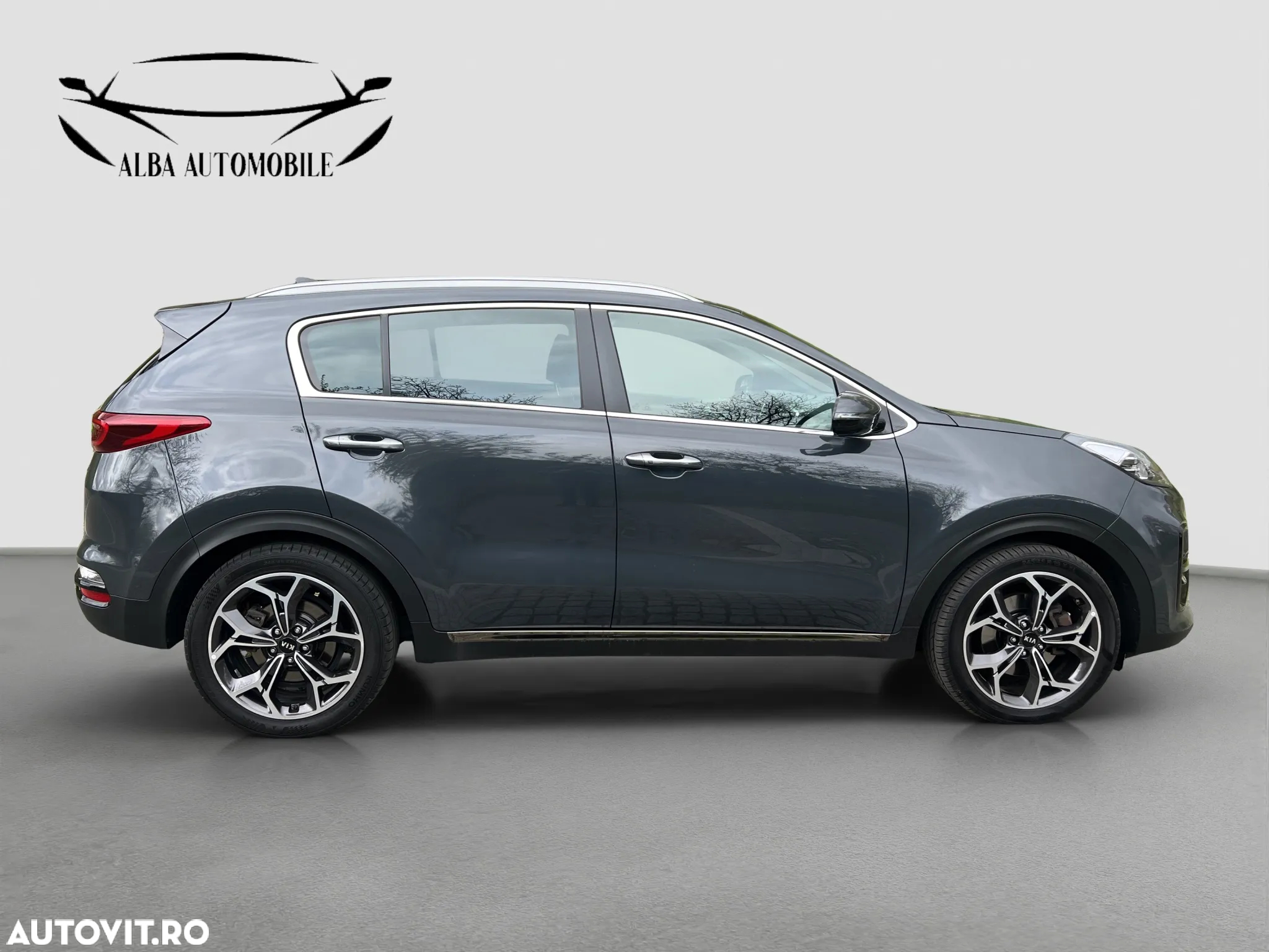 Kia Sportage 2,0 CRDI AWD Aut. GT Line - 3