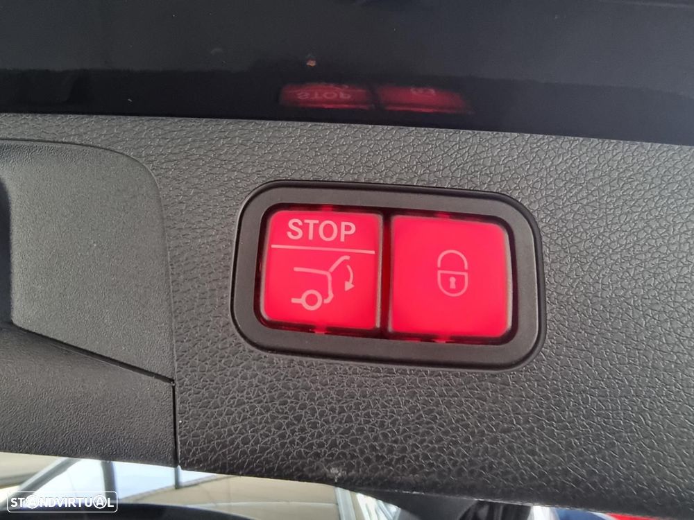 Mercedes-Benz E 300 e Station - 33