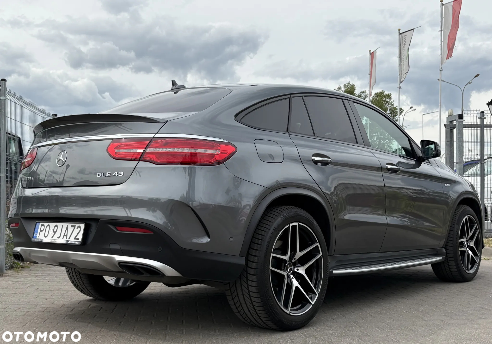 Mercedes-Benz GLE AMG Coupe 43 4-Matic - 9