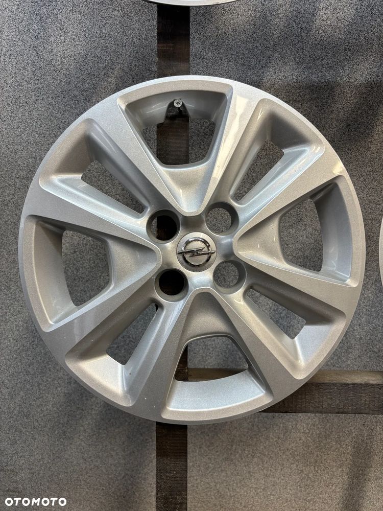 4 KOŁPAKI OPEL CORSA D,E,ADAM 15'' STRUKTURALNE GM: 133 806 44 AA ML - 4