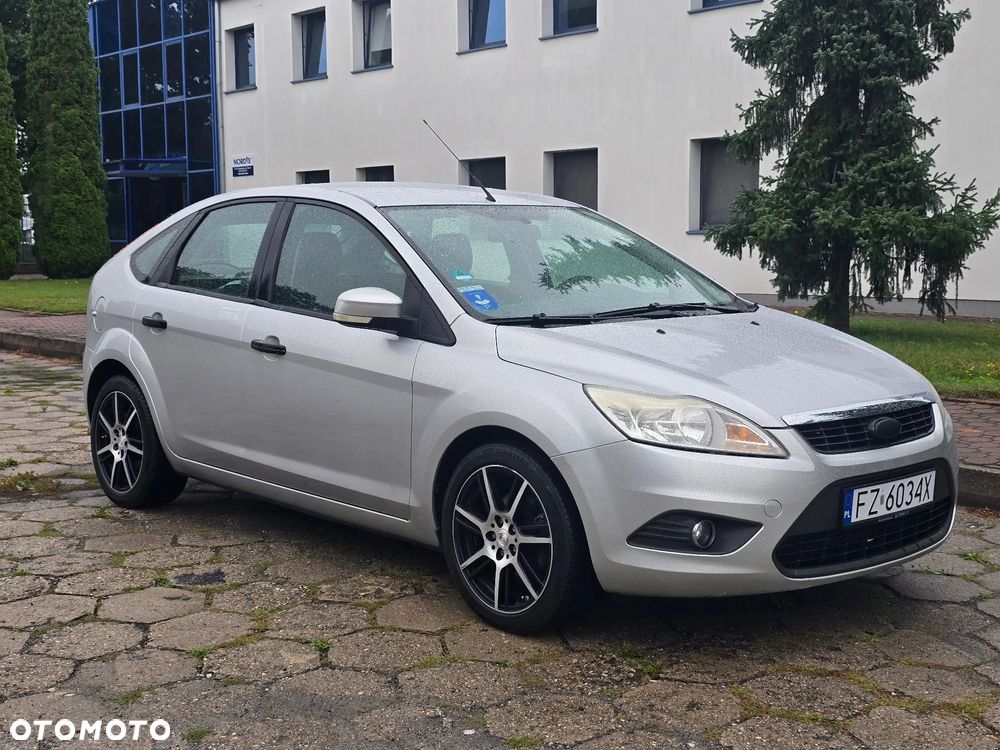 Ford Focus - 1