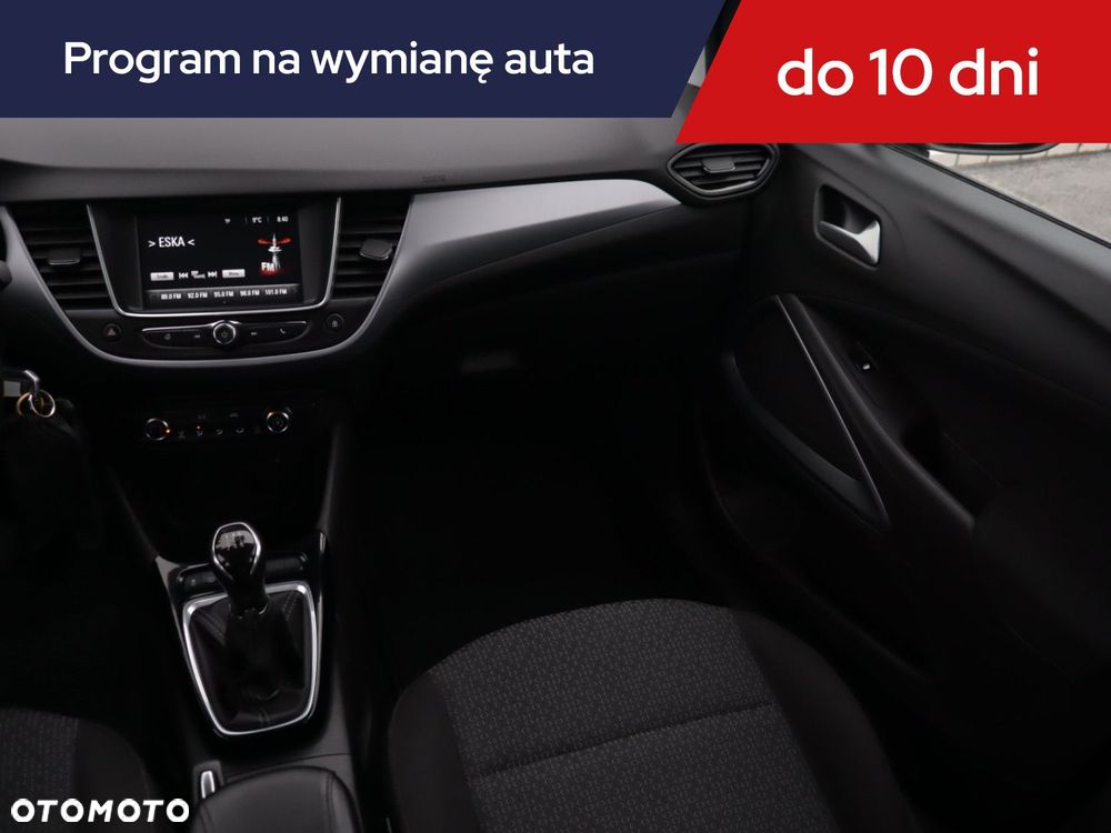 Opel Crossland X - 10
