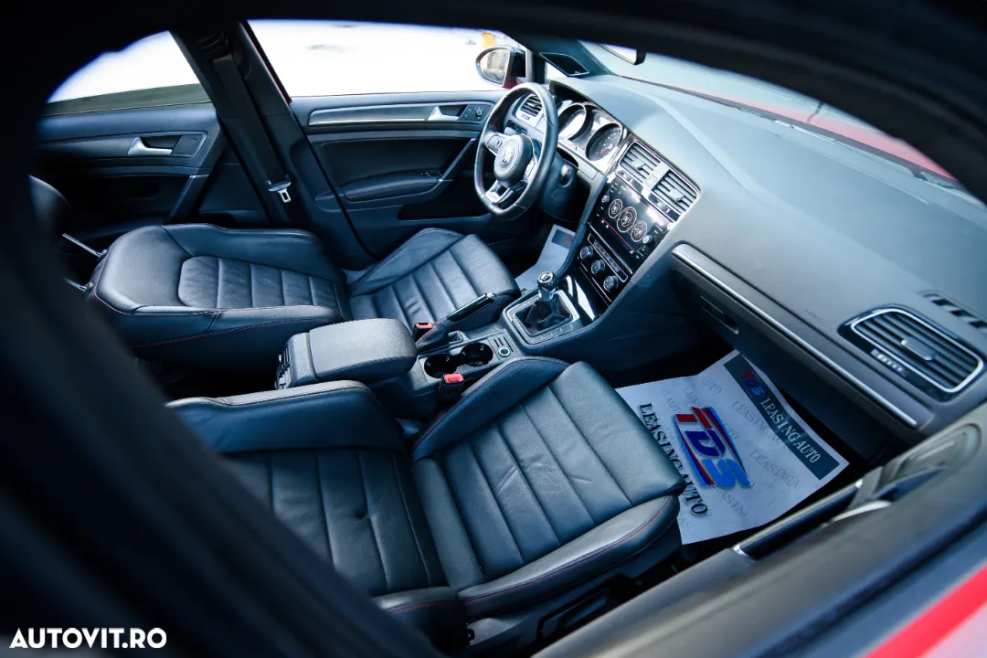Volkswagen Golf GTI (BlueMotion Technology) - 19