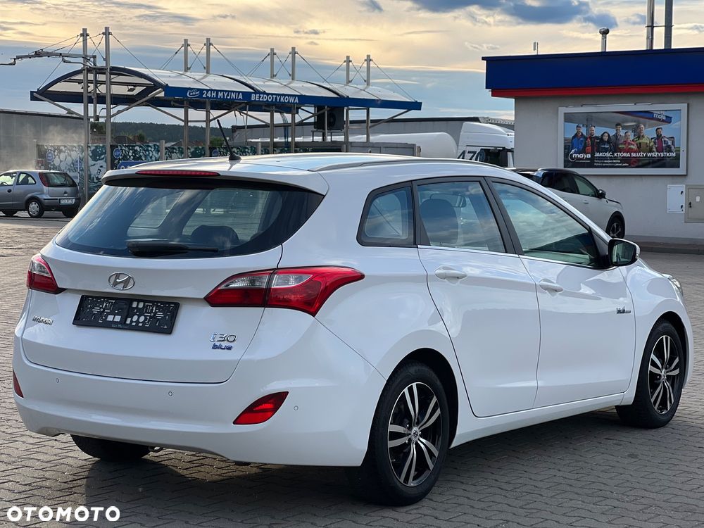 Hyundai i30 1.4 CRDi Base - 19
