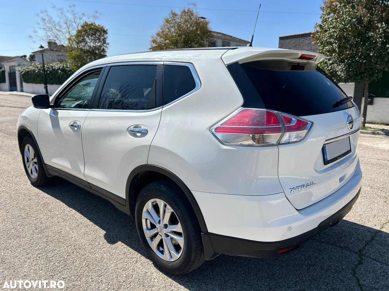 Nissan X-Trail 1.6 dCi ALL-MODE 4x4i Acenta - 10