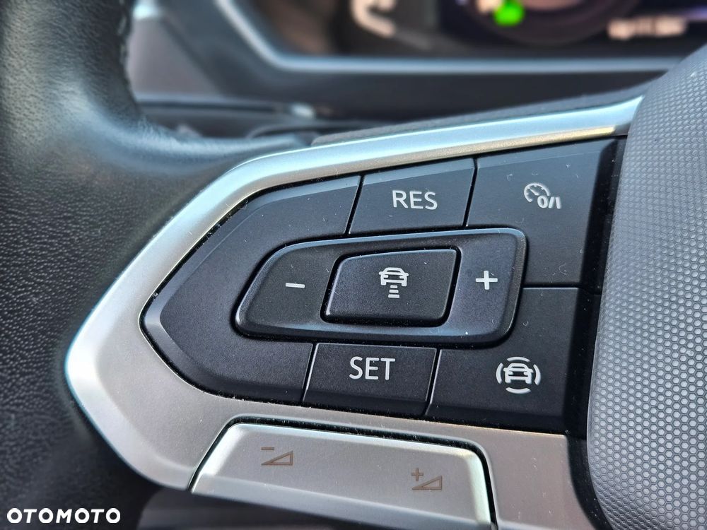 Volkswagen Tiguan 1.5 TSI EVO Elegance DSG - 38