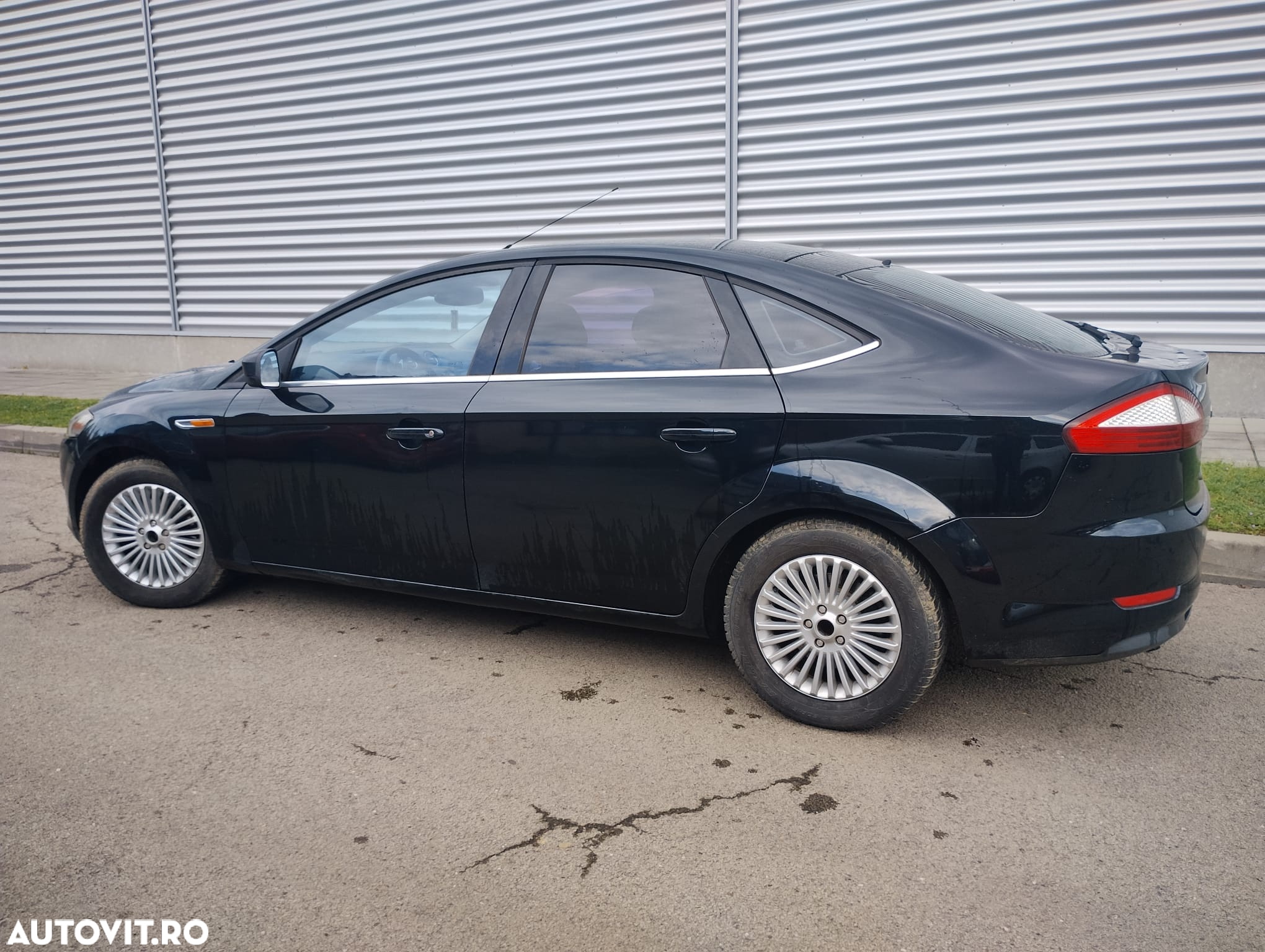 Ford Mondeo 1.8 TDCi Trend - 3