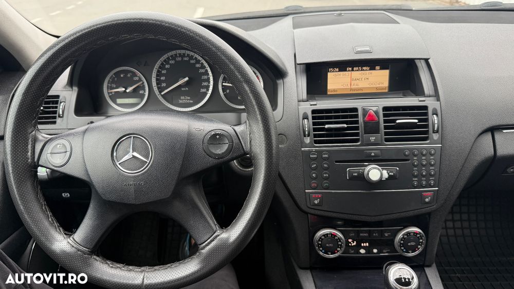 Mercedes-Benz C 200 CDI - 24