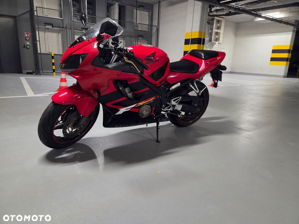 Honda CBR - 4
