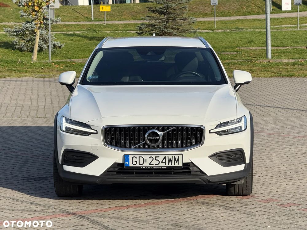 Volvo V60 Cross Country Pro D4 AWD - 3