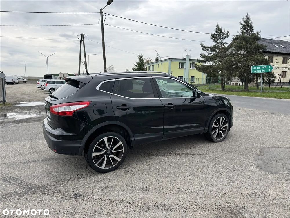 Nissan Qashqai 1.6 dCi 4x4 Tekna S&S - 9