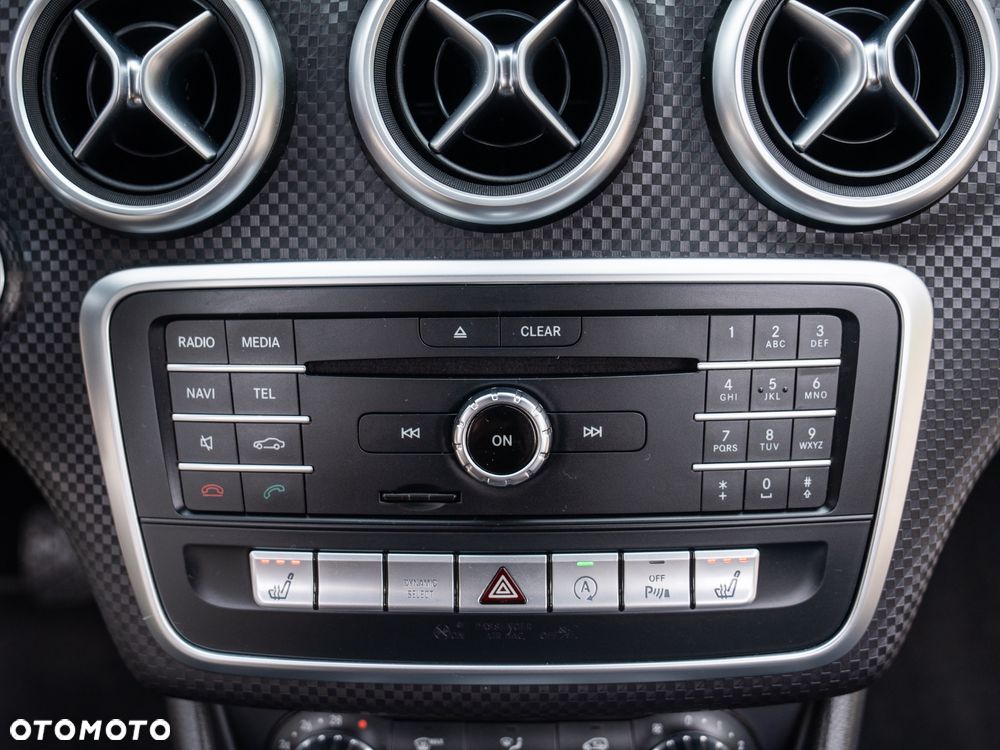 Mercedes-Benz Klasa A 180 (BlueEFFICIENCY) Urban - 39