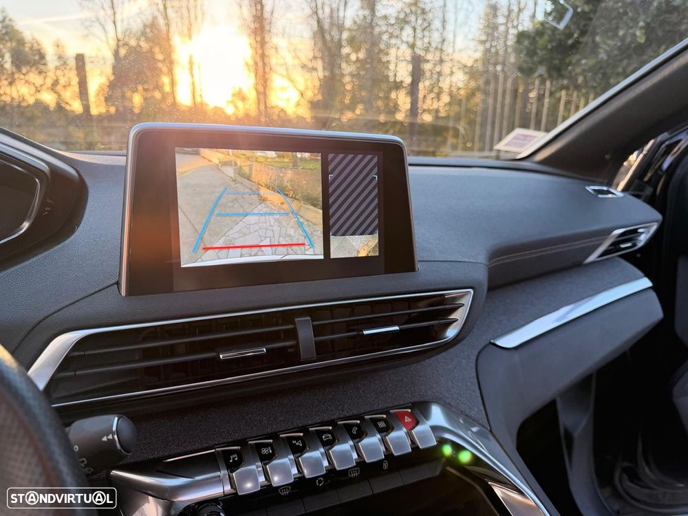 Peugeot 3008 1.2 PureTech GT Line - 31