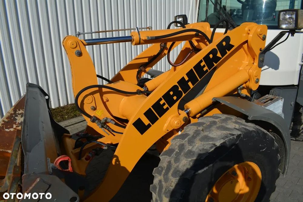 Liebherr L 508 STEREO STAN PERFEKCYJNY - 18