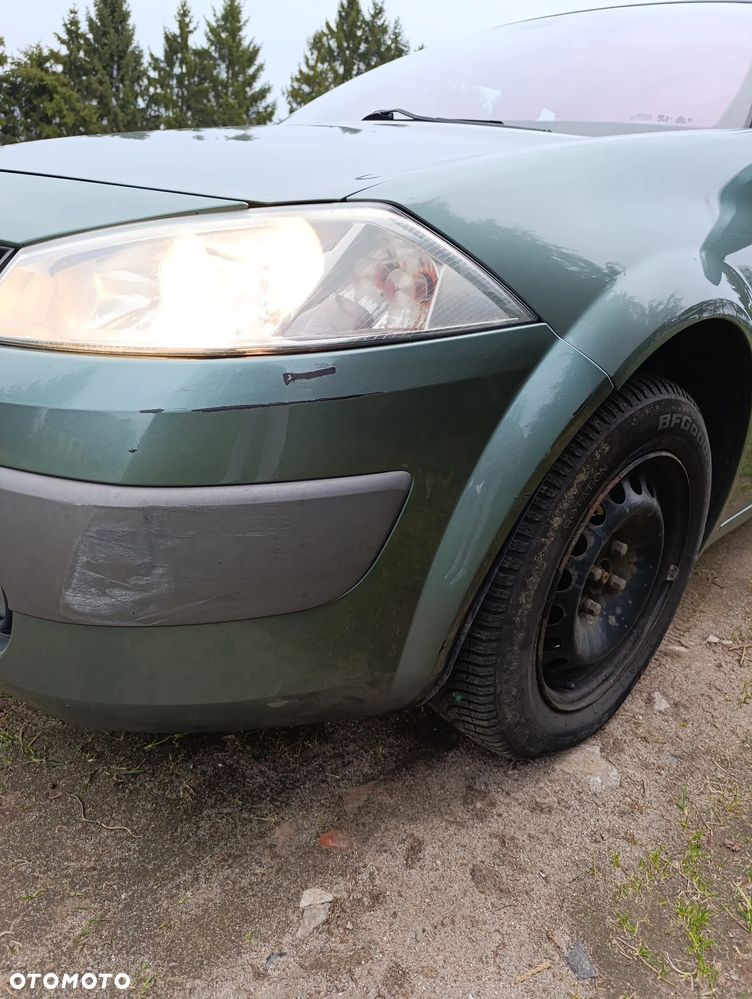 Renault Megane 1.9 dCi Luxe Dynamiq - 4