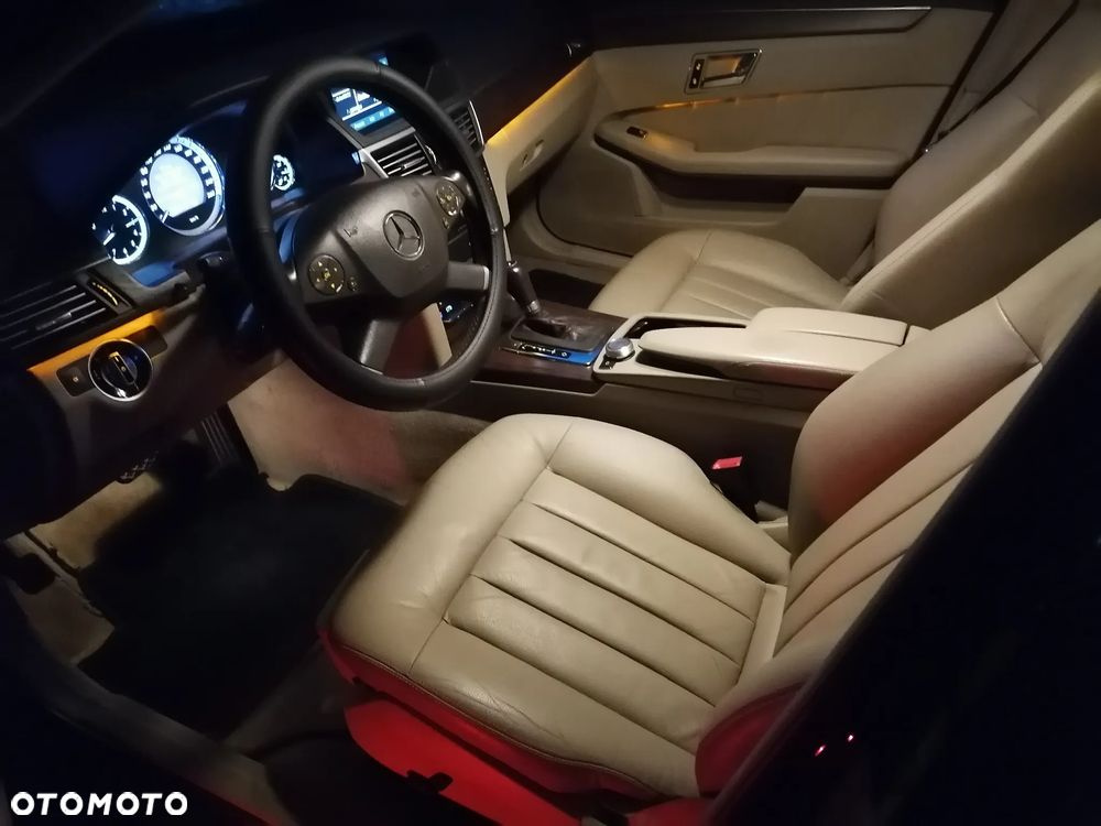 Mercedes-Benz Klasa E 220 CDI BlueEff Elegance - 13