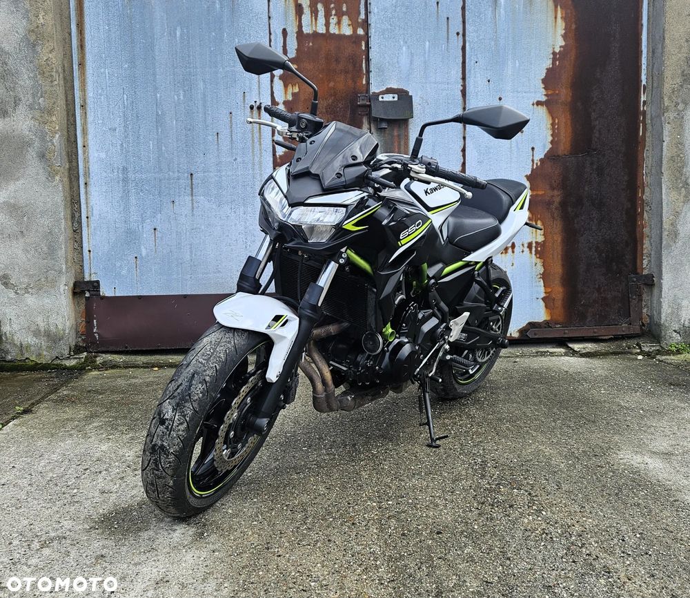 Kawasaki Z 650 - 6