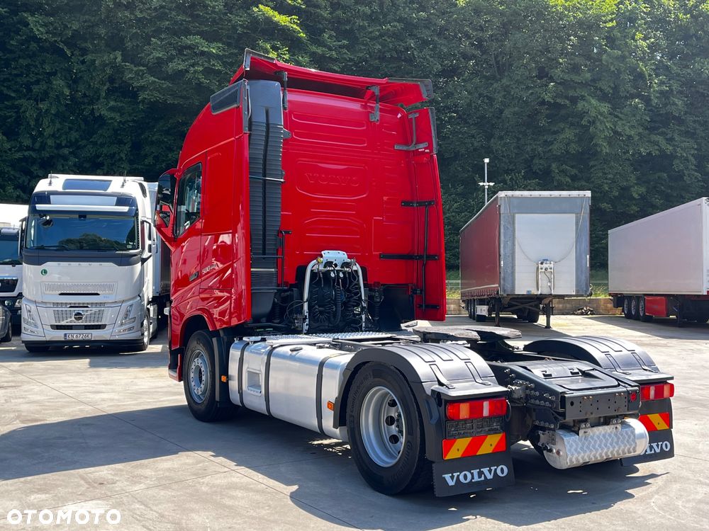 Volvo FH // Standard // 2018 Rok // Parkclima // Duże zbiorniki // Joystick // - 9