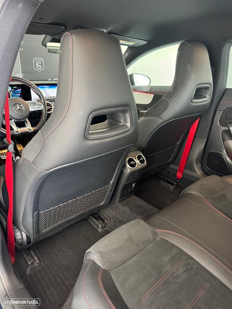 Mercedes-Benz CLA 35 AMG 4Matic - 11