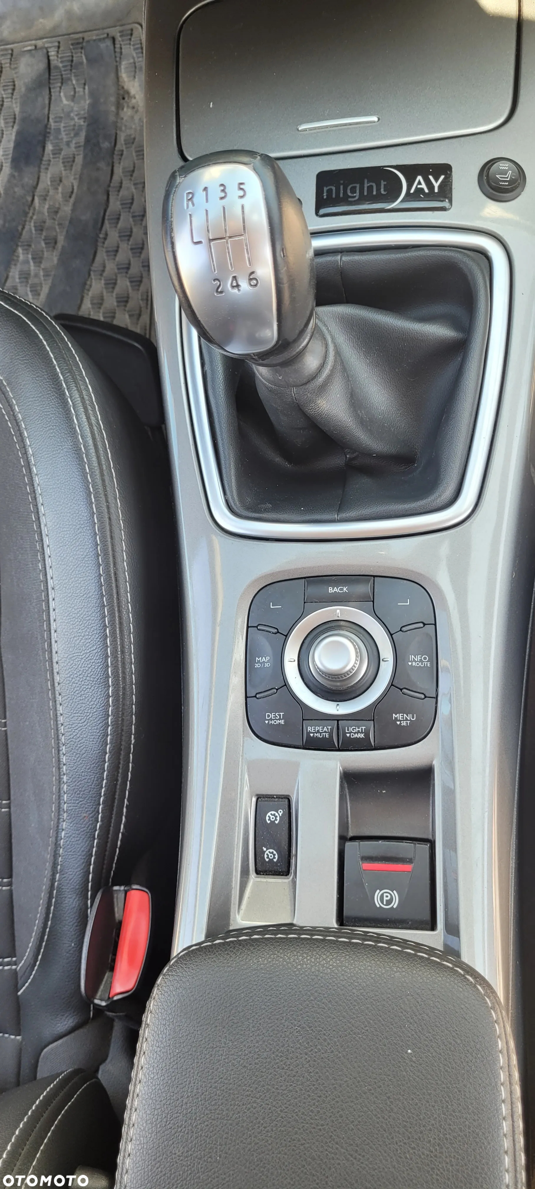 Renault Laguna - 6