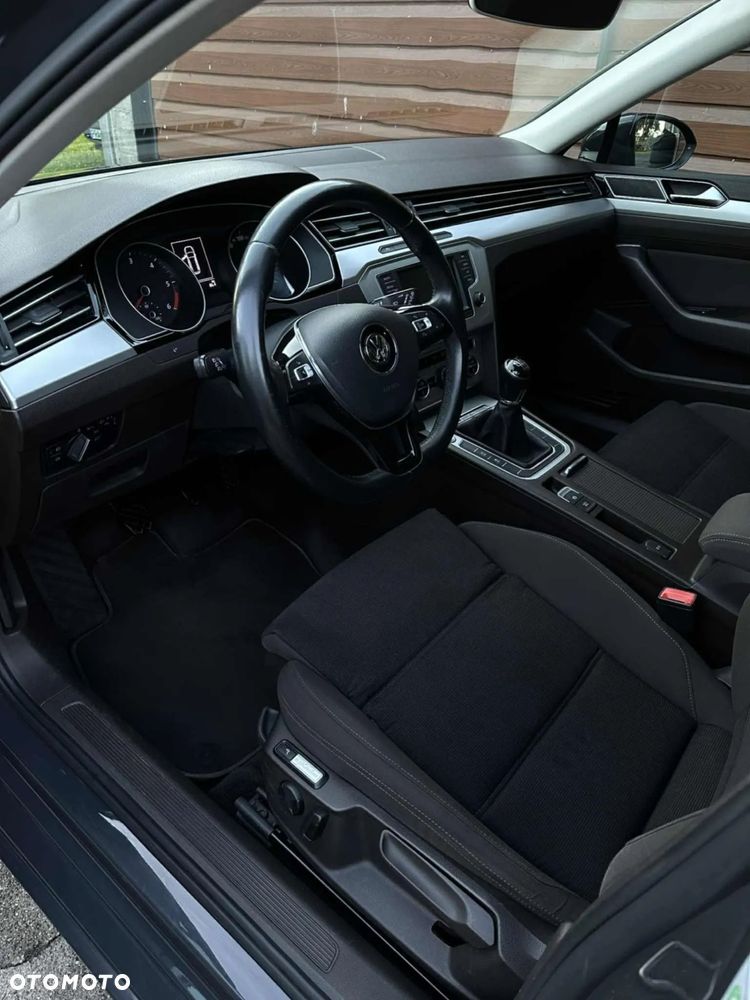 Volkswagen Passat Variant 2.0 TDI BMT 4Mot Highline - 8