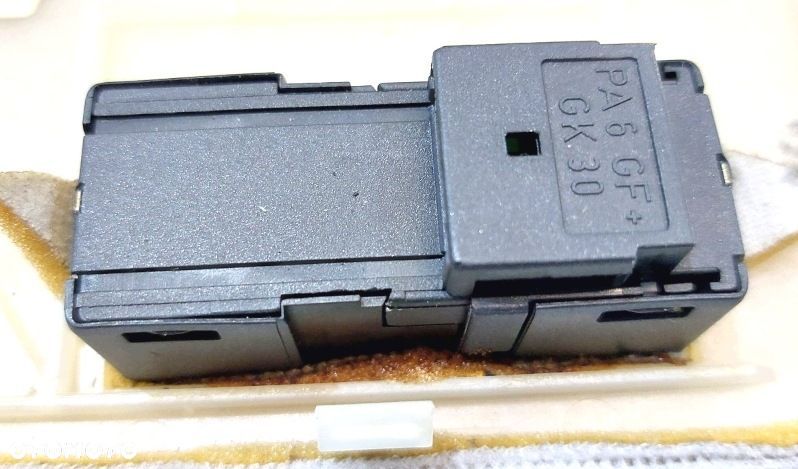 osłona zaślepka podsufitki pod szyberdach mikrofon bmw 5 e39 8150974 - 5