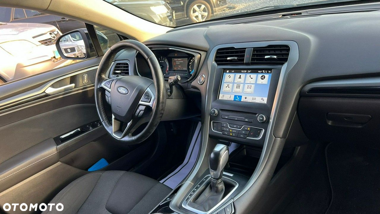Ford Mondeo - 9