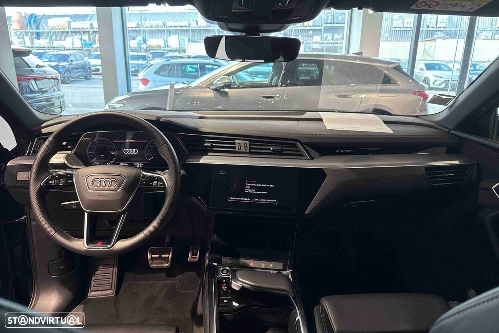 Audi Q8 e-Tron Sportback - 9