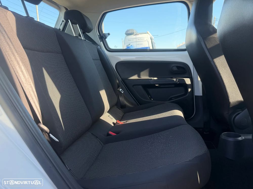 VW Up! 1.0 BlueMotion Move - 13