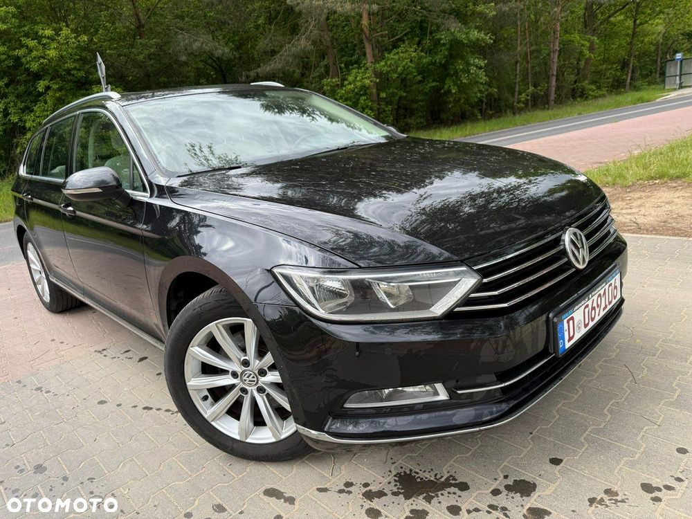 Volkswagen Passat - 2