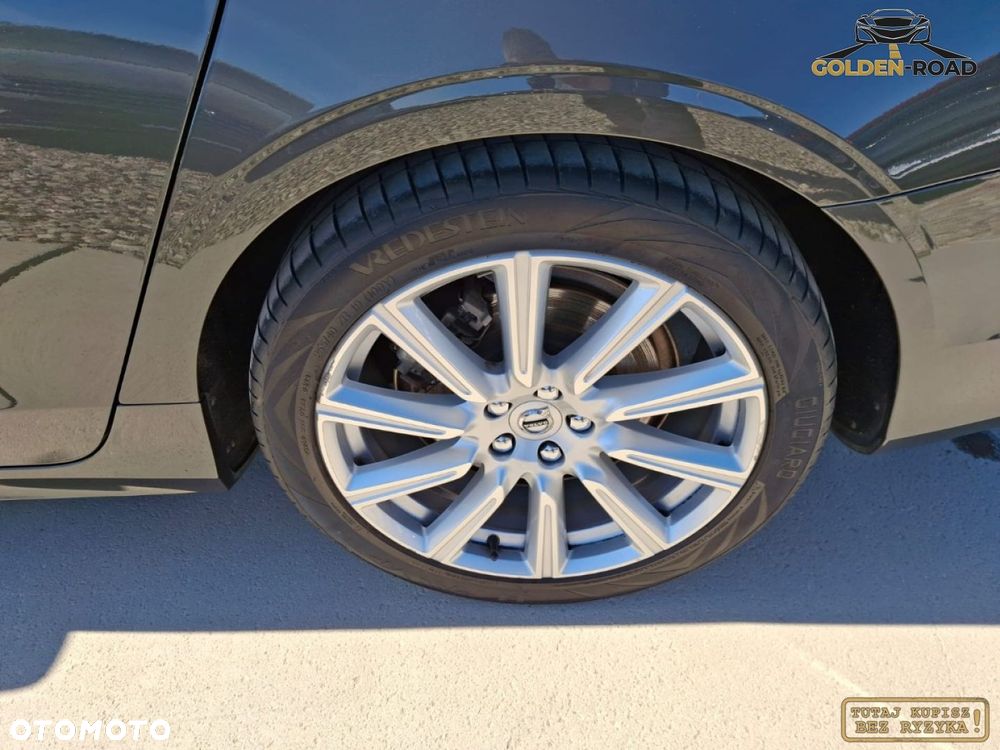 Volvo V90 - 30