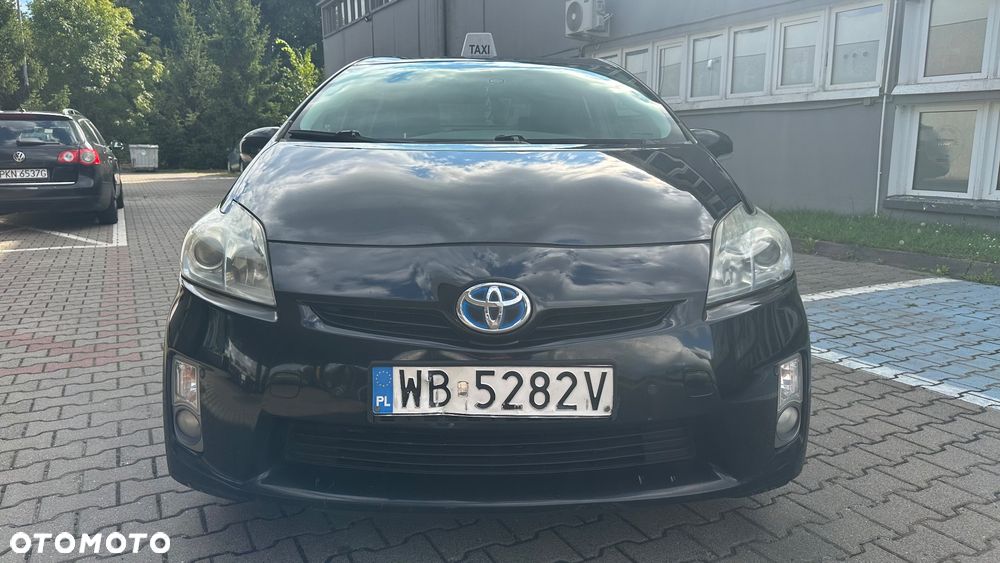 Toyota Prius 1.8 HSD Prestige - 11