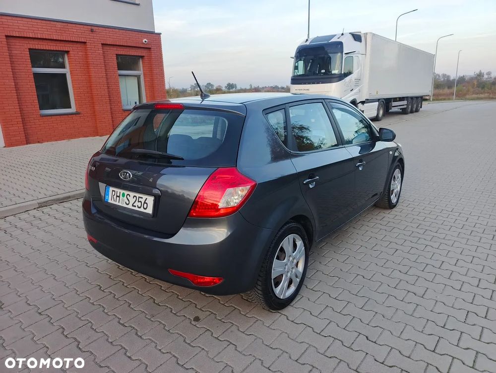 Kia Ceed 1.4 CVVT EX - 4