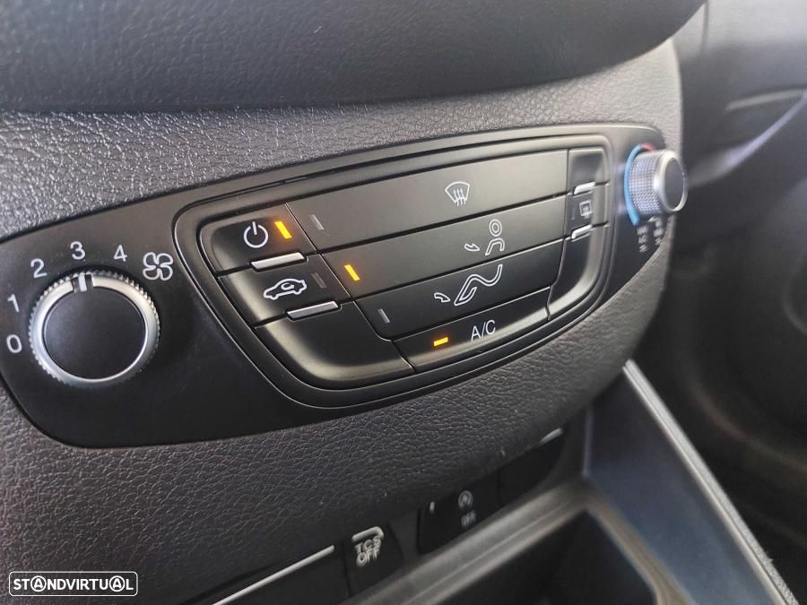 Ford Transit Courier 1.5 TDCi Trend  - Iva Dedutível - 18