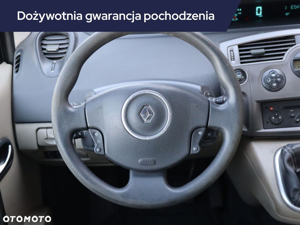 Renault Scenic - 17