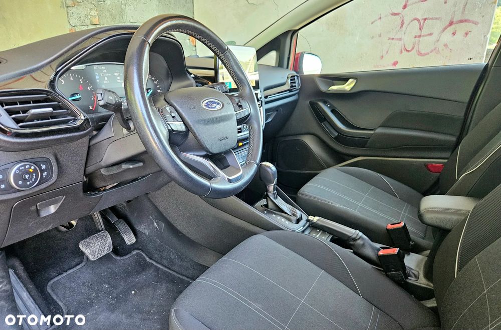 Ford Fiesta - 25