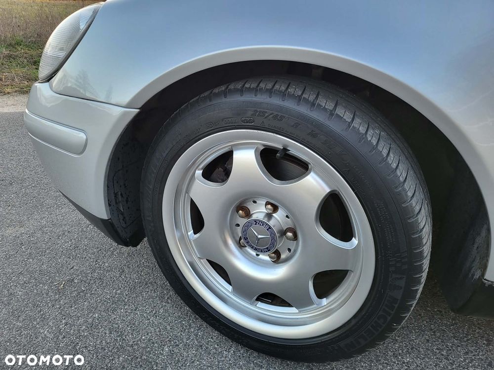 Mercedes-Benz SLK - 9