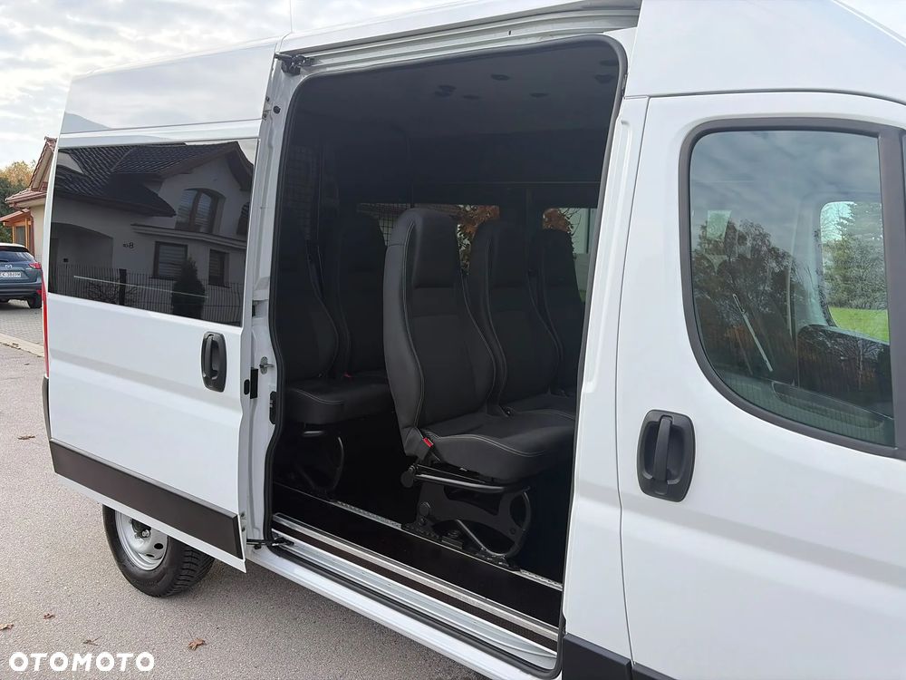 Fiat Ducato 9 osobowy CarPol (Trafic) - 33