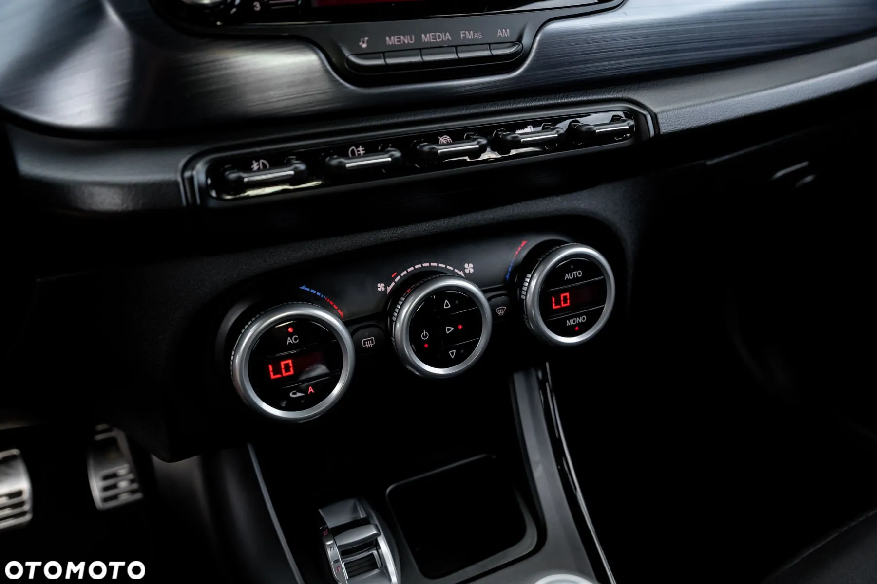 Alfa Romeo Giulietta 1.4 TB MultiAir Exclusive - 32