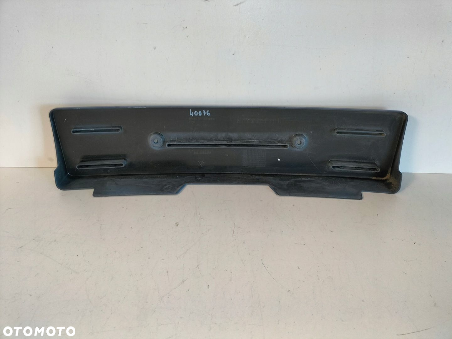Podkładka pod tablicę rejestracyjną przód PORSCHE PANAMERA II 971 16- - 4
