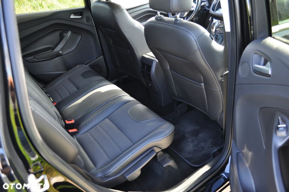 Ford Kuga 2.0 TDCi 4x4 Titanium - 10