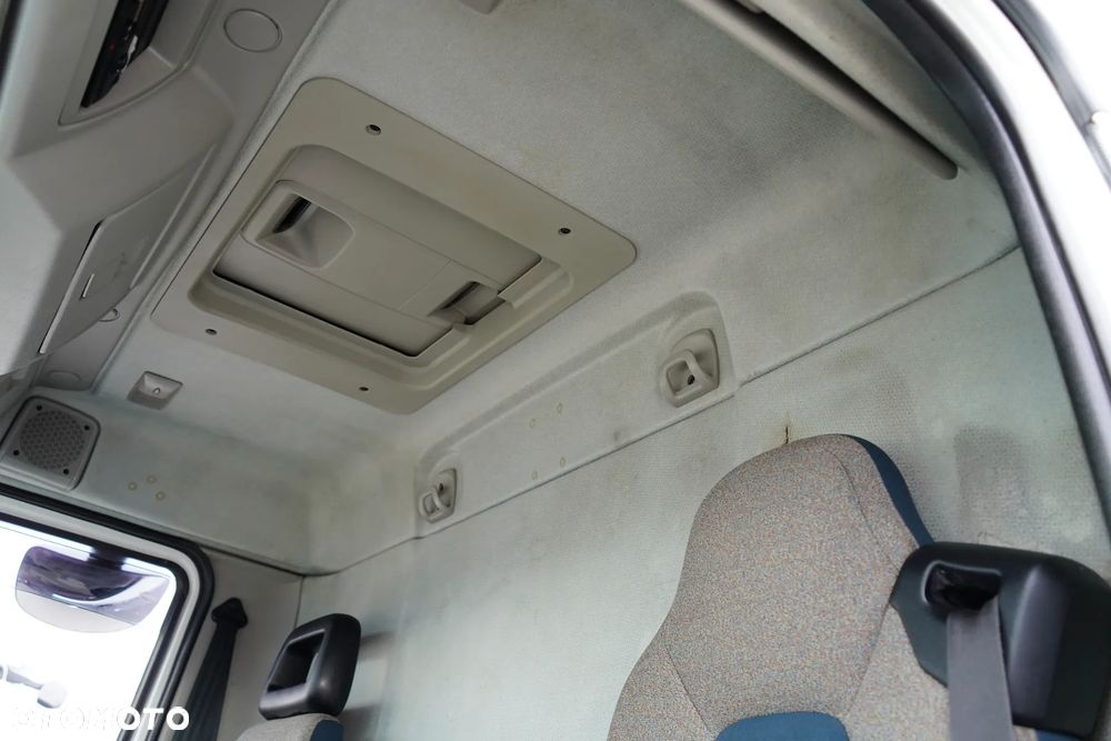 Volkswagen FL / 280 / ACC / E 6 / ZESTAW PRZEJAZDOWY 120 M3 / ŁADOWNOŚĆ 12 750 KG, - 16