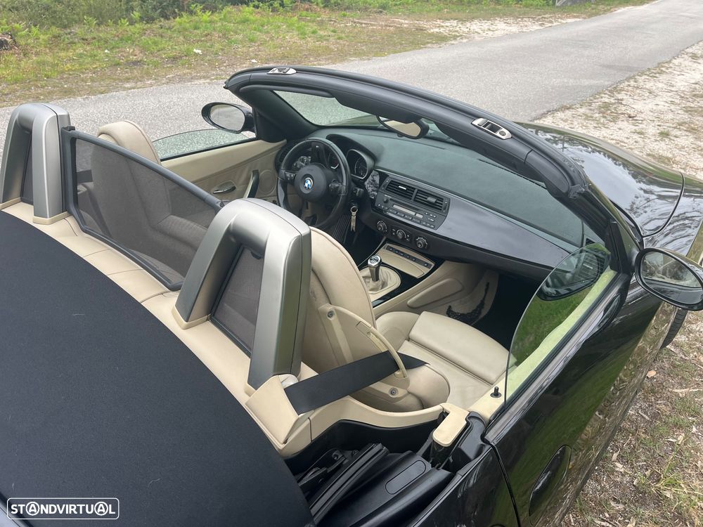 BMW Z4 2.0i - 8