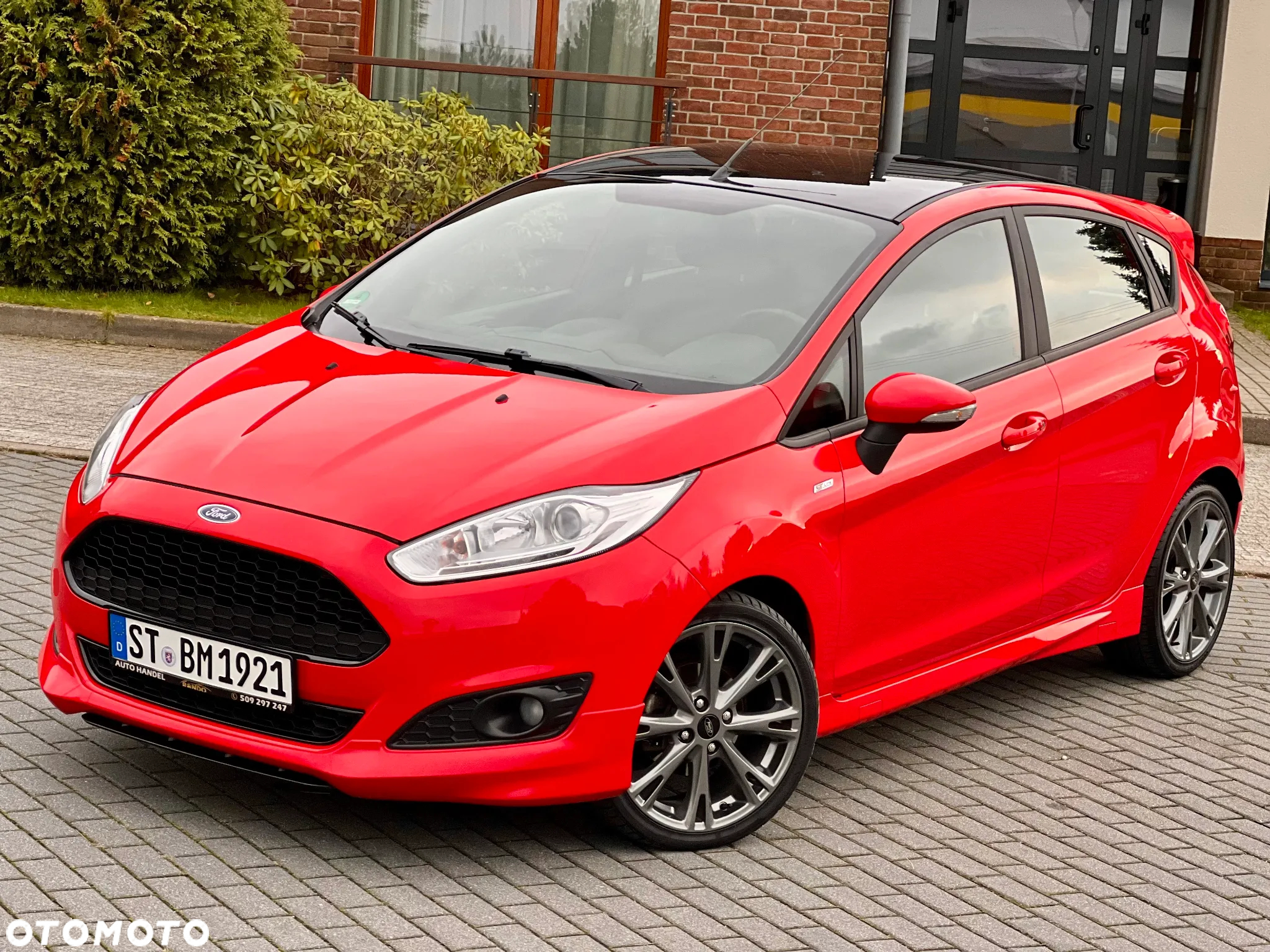 Ford Fiesta 1.0 EcoBoost S&S ST-LINE Red - 3