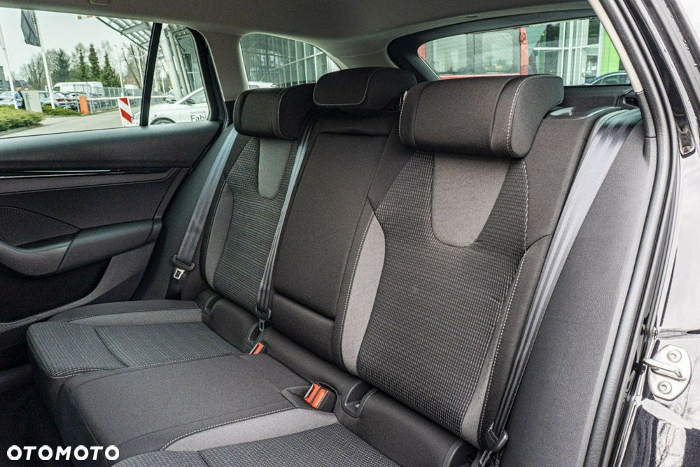 Skoda Octavia - 14