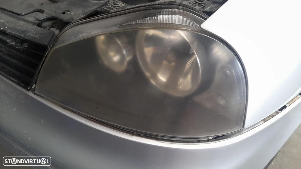 Ótica / farol esquerda SEAT Arosa (6H) - 2