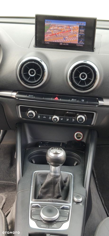 Audi A3 Sportback 1.6 TDI - 14