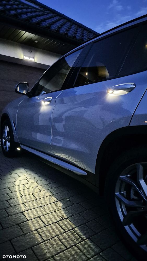BMW X3 xDrive20d xLine - 34